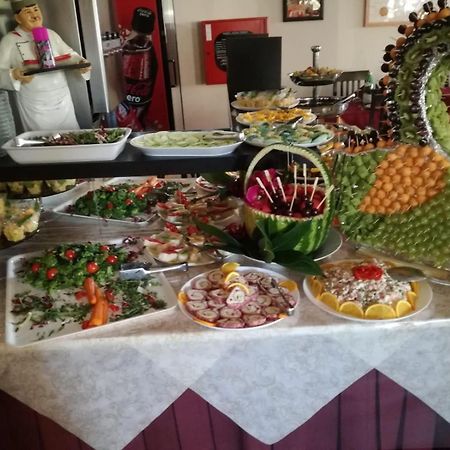 Hotel Napoleon San Mauro Mare Bagian luar foto